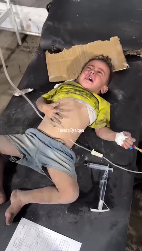 Israeli strikes on a house near the Souk Firas area in Gaza City left dozens injured