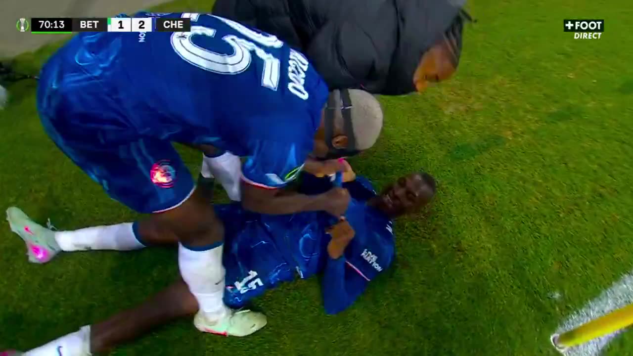 GOAL | Chelsea 2-1 Real Betis | Nicolas Jackson