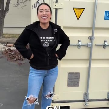 My name isn’t even Sofia—it's Chrissy! But you know what I do know? Containers!