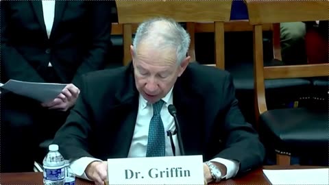 Ex-NASA Chief Warns: “China’s Moon Plan Is Winning — Ours Makes No Sense