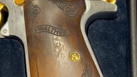 🎥 Walther PPK/S – Exquisite Engraved .380 | YouTube Short 🔫✨