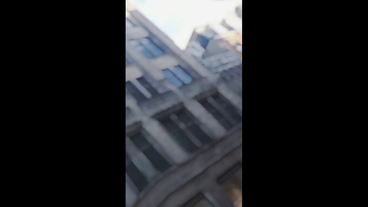 Driving through Amsterdam, while mapping DePin Tokens
