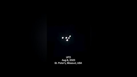 Weird Triangular UFO Filmed in Missouri