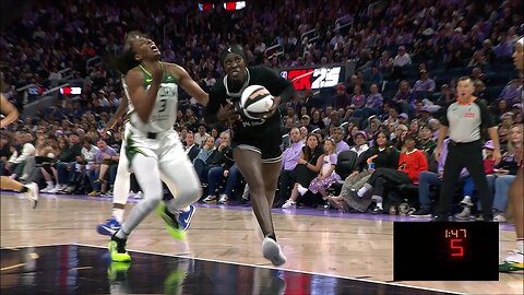 👀 Amihere ELBOWS Nneka's FACE | Seattle Storm vs Golden State Valkyries, WNBA women's basketball