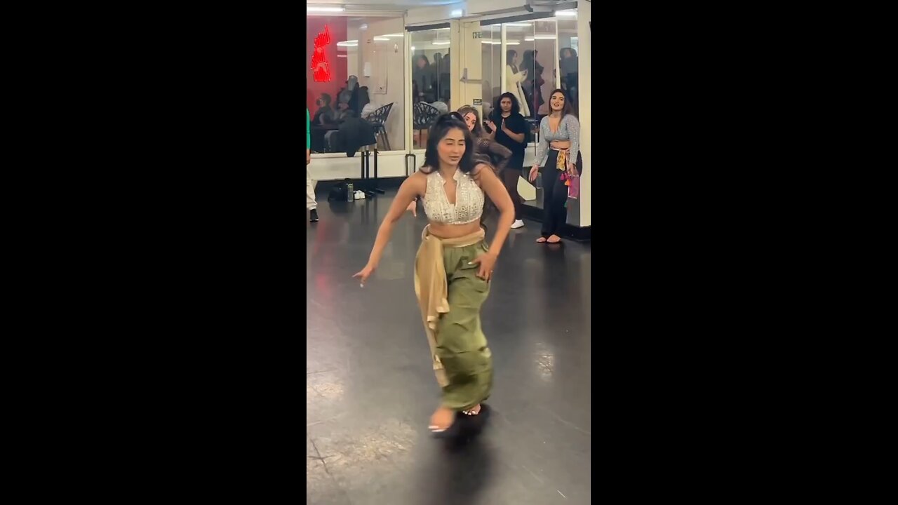 😘🔥Hot Indian stars 😍💦 Hot girl 💕😘 😘🔥Hot girl 💕😘Steamy hottie 😍💦 💦🥵Hot Bollywood actors