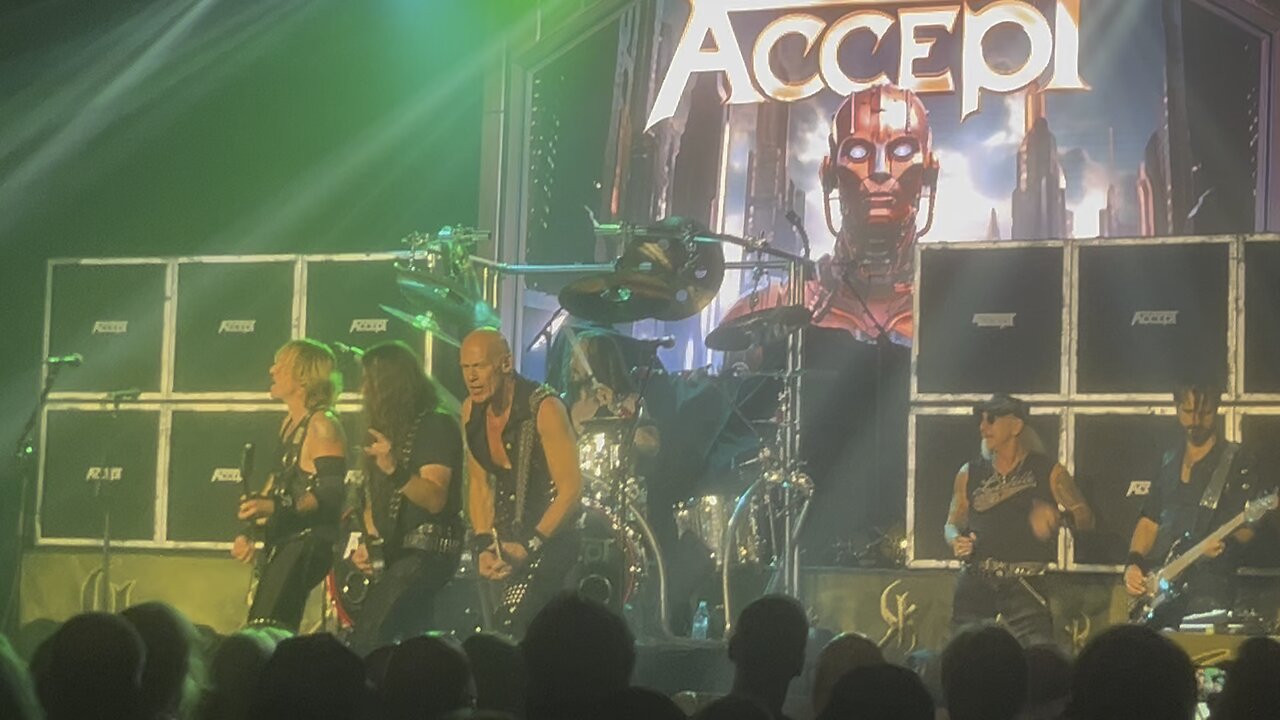 Wolf Hoffman & Accept Shred