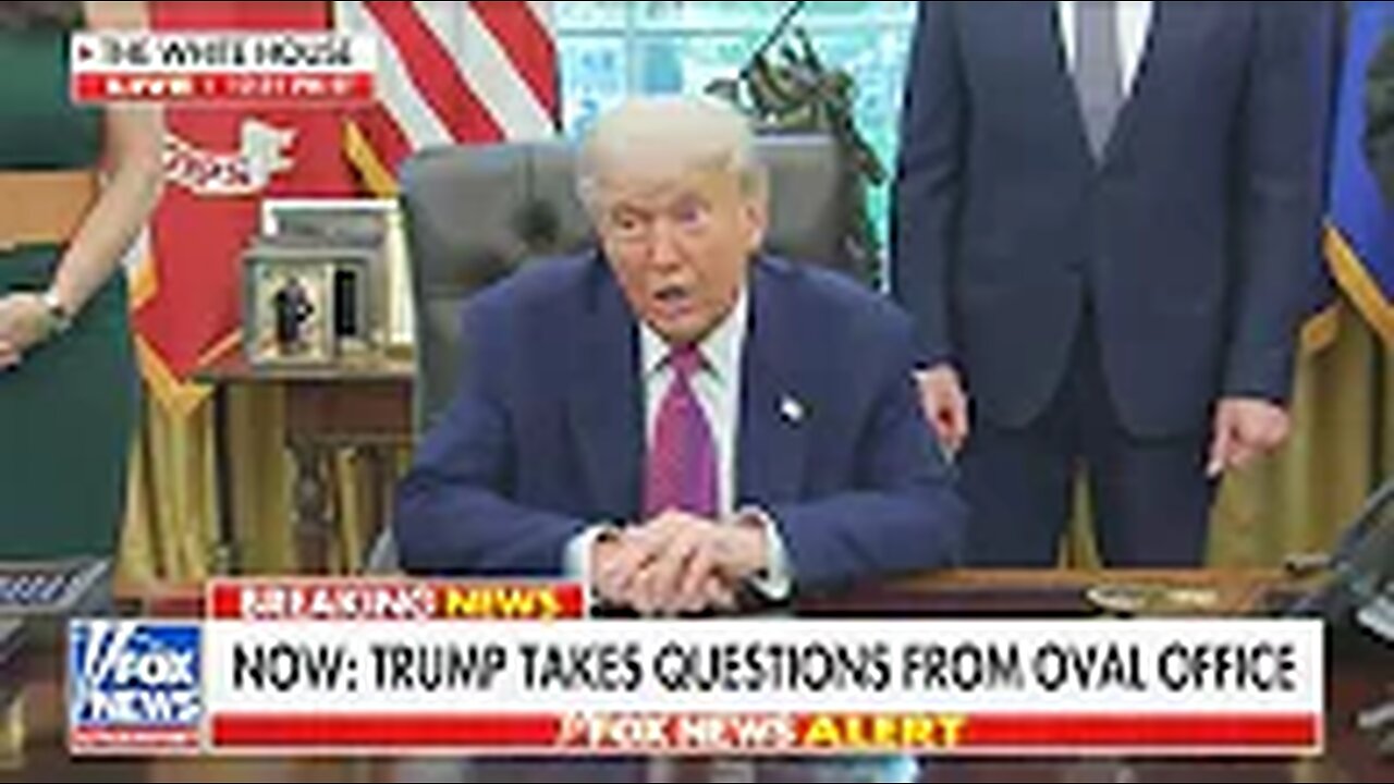 Trump’s brain BREAKS on live TV, completely confused