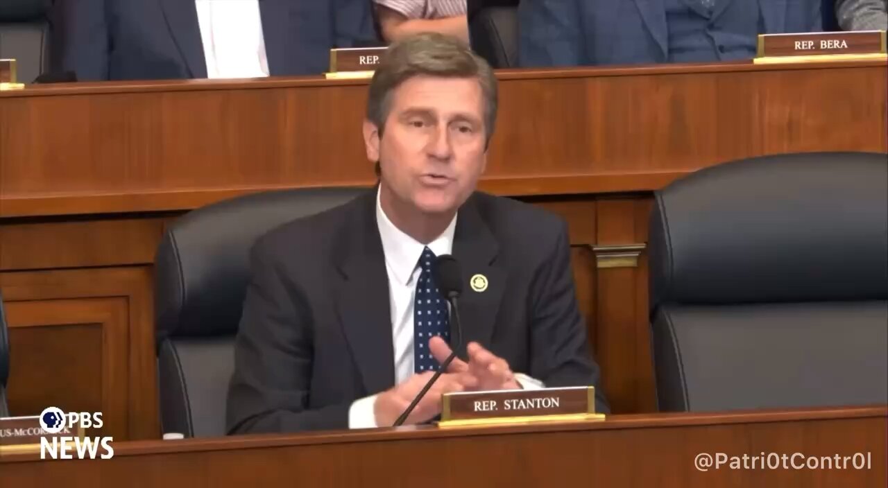 Kari Lake just absolutely destroyed a deranged Democrat