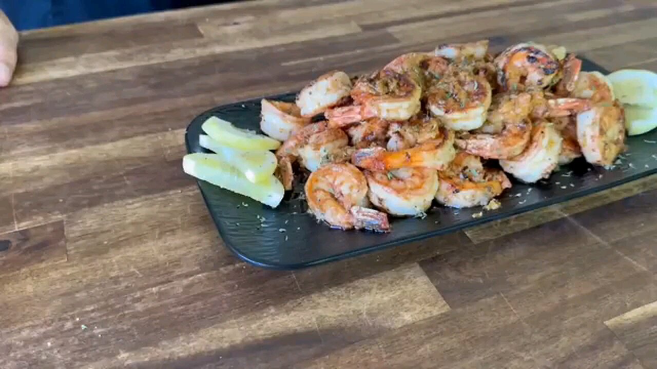 Cowboy Butter Shrimp on Blackstone Griddle – Crispy & Delicious Cooking Hack