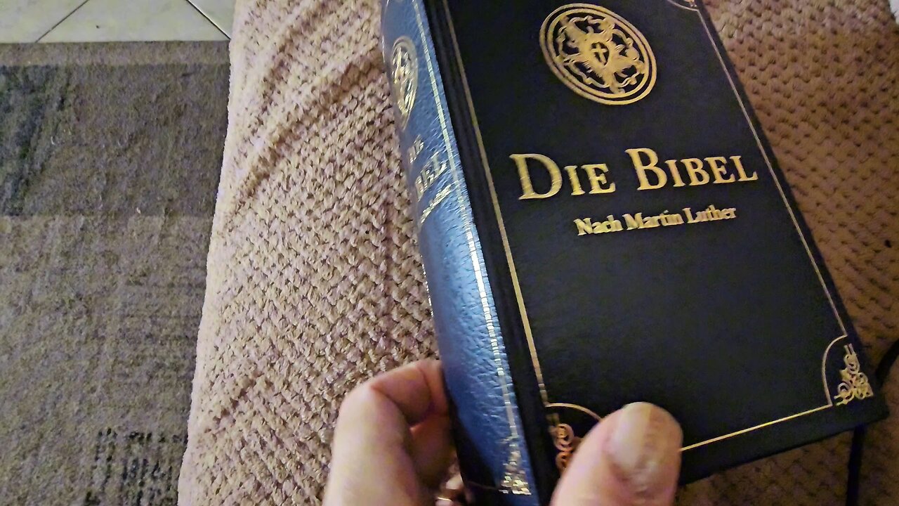 Die Lutherbibel 1912 bekommen.