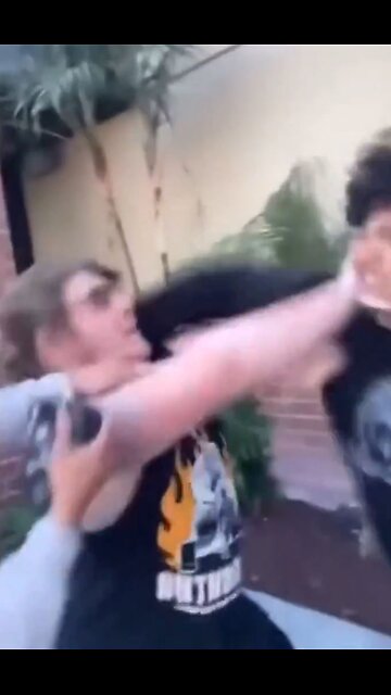 Racist man gets knocked out of harassing a 17 year old, Instant Karma