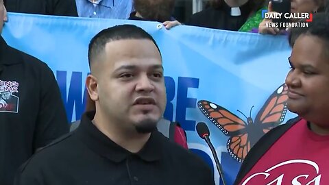 Abrego Garcia Speaks at Rally Outside Baltimore ICE Office Before Turning Himself In