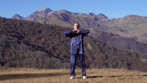 30 MIN TAI CHI WARM UP and STRETCHING in the Wind - Power of Nature to Tone the Whole Body