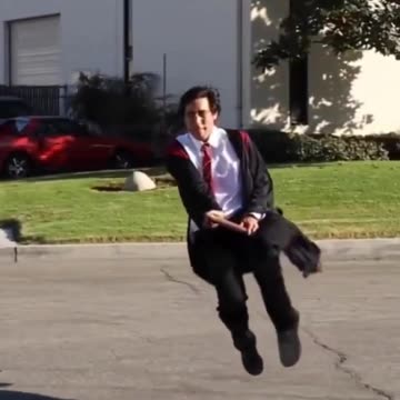 HARRY POTTER VOANDO NA VASSOURA