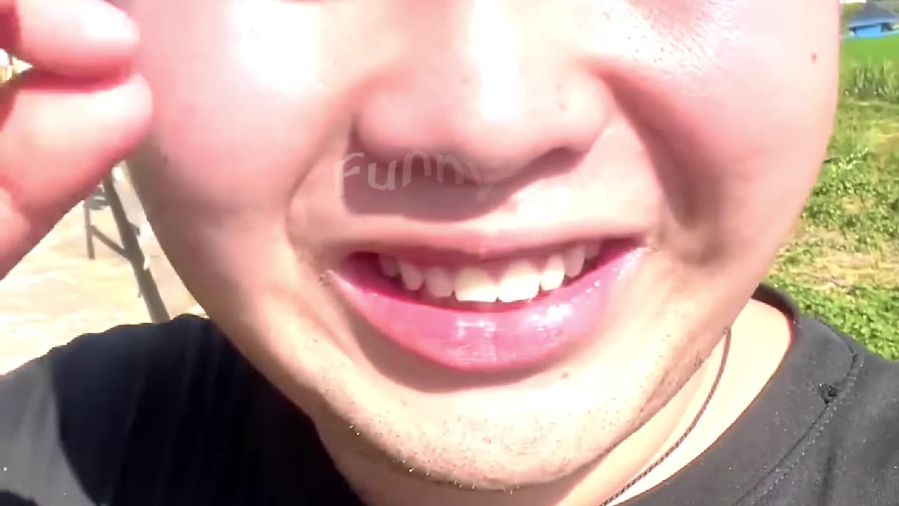 The Real Reason Some Eyes Look Smaller