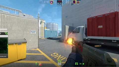 FLYING AK HS!? 0.01% CHANCE MOMENT