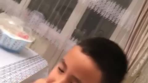 Children are so cute when they are little.