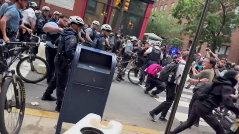 Philly cops manhandling Antifa like the little clowns they are.