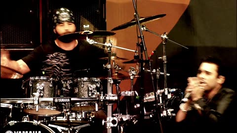 Contagious - Trapt (live)