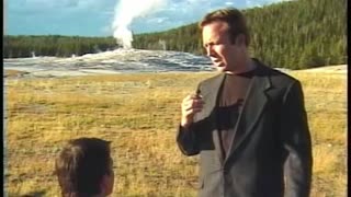 Watch Alex Jones Warn You About The New World Order Years Ago in These Films