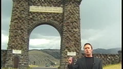 Watch Alex Jones Warn You About The New World Order Years Ago in These Films