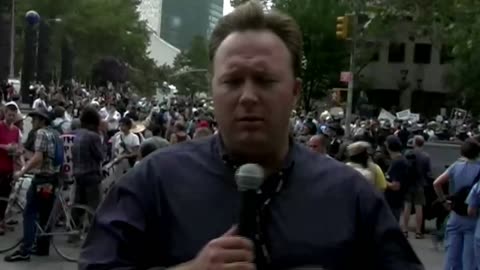 Watch Alex Jones Warn You About The New World Order Years Ago in These Films