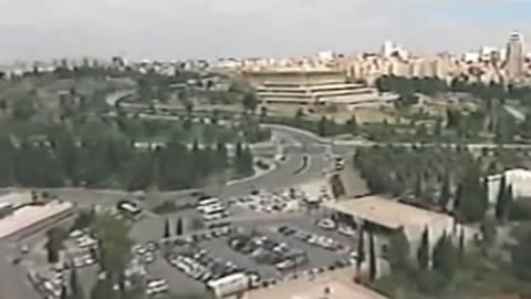 Watch Alex Jones Warn You About The New World Order Years Ago in These Films