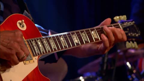 Bye Bye Blues (Les Paul & Mary Ford cover) feat. Imelda May - Jeff Beck (live)