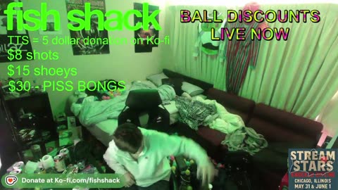 Sharpfart takes the p*ss bong very seriously | fish shack