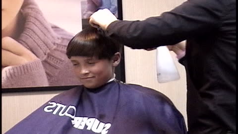 2005 - Gabriel gets a haircut