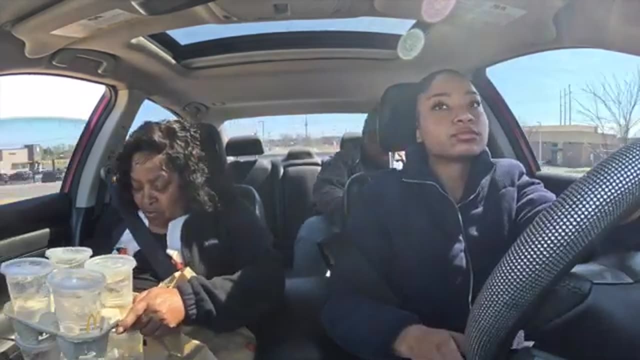 DRIVING SUPER CRAZY WHILE MY ANGRY GRANNY HOLD ICE WATER *HILARIOUS*
