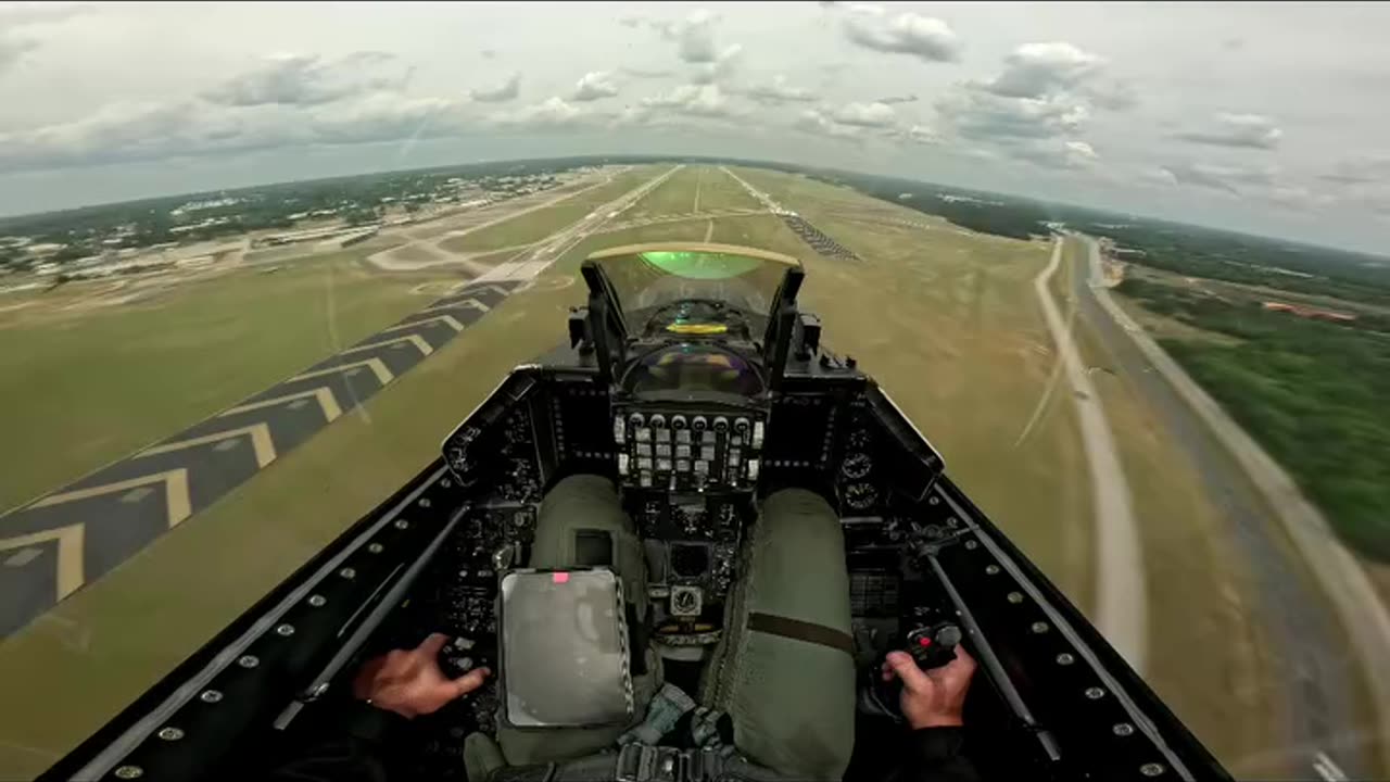 F-16 Fighting Falcon: Where Man & Machine Become One - A Timeless Legend