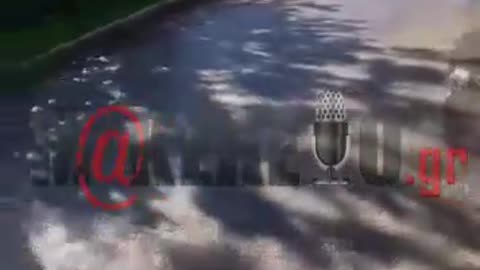 makeleio.gr - Σπασμένοι αγωγοί στη Γλυφάδα