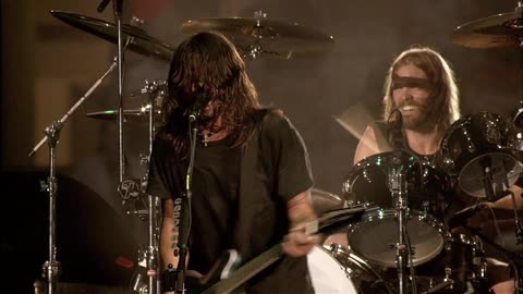 Long Road to Ruin - Foo Fighters (live)