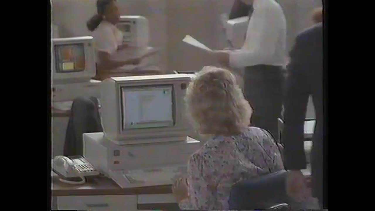 August 16, 1987 - Tandy Computers at Radio Shack