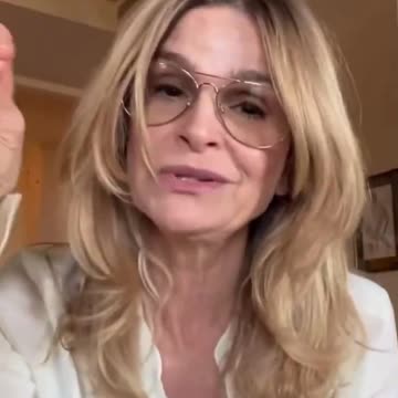 Kevin Bacons wife Kyra Sedgwick is worried about her body her choice & her right to vote.....