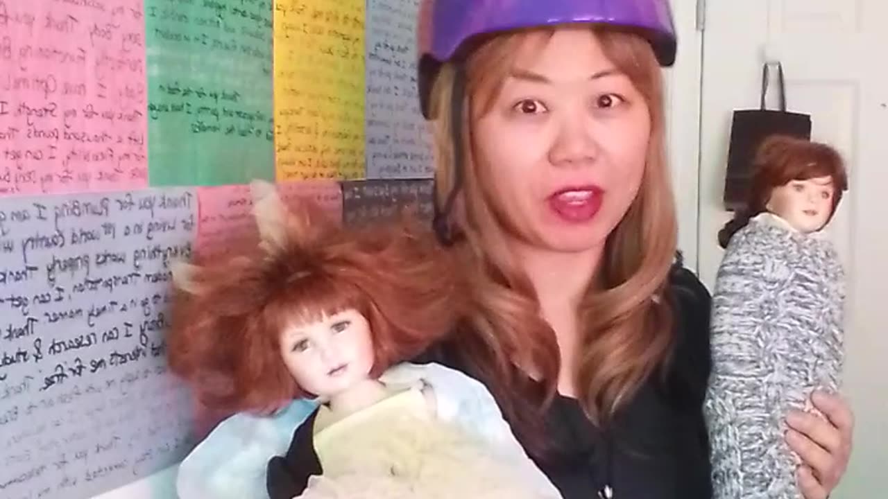 2:46 helmet kitty 😸🐈