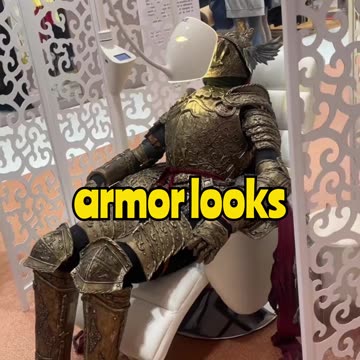 A Real Knight Walking Through the City 😳⚔️ Reactions Are Priceless!