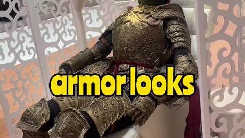 A Real Knight Walking Through the City 😳⚔️ Reactions Are Priceless!