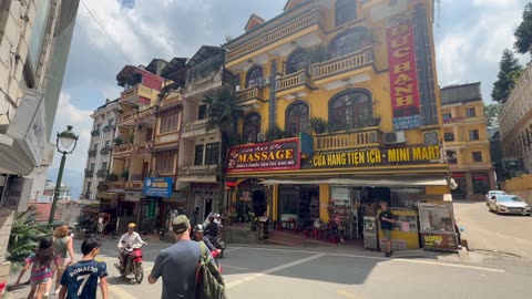 Walking around Sapa, Vietnam
