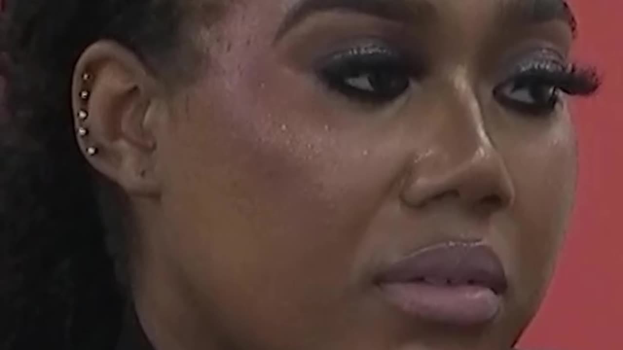 "Gigi Jasmine is in the middle of the kiss issue" Koyin!