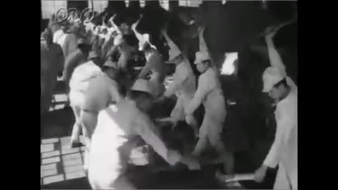 [日本ニュース] 整備兵～前線の整備工場～ [Japan News] Maintenance Troops: Frontline Repair Shops