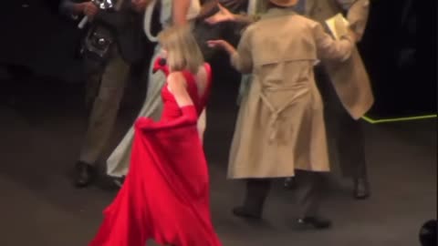 Taylor Swift - the lucky one live from the red tour