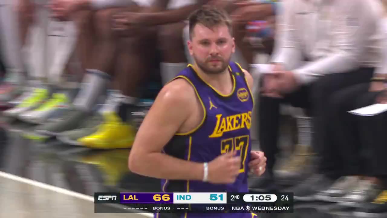 NBA - 4 of 6 from deep for Luka 😳 He's got 19 at the half