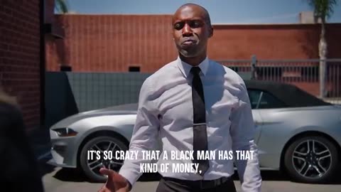 Karen Thinks Black Man Asking For Help Is Criminal
