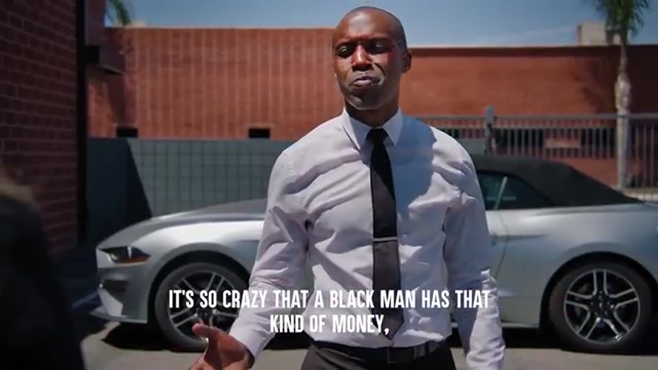 Karen Thinks Black Man Asking For Help Is Criminal