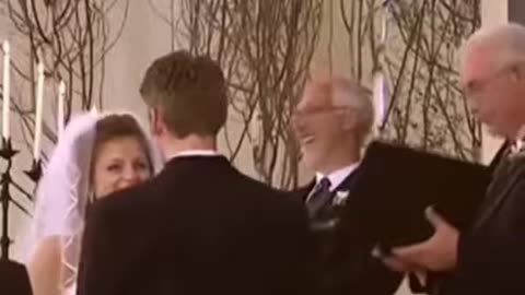 peidos no casamento #shorts.mp4