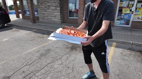 Stromboli's Brick Oven Pizza Review