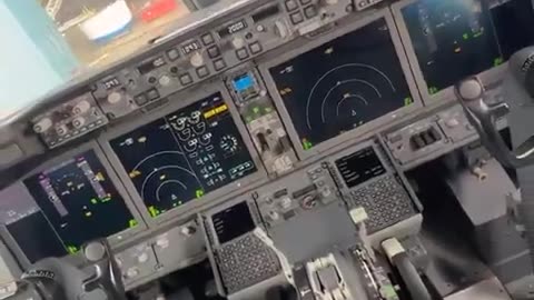 Love #Airbus VS Hate #Boeing #Aviation #AeroArduino