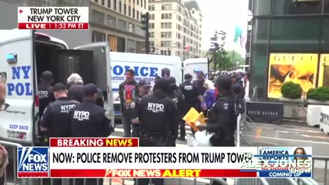BREAKING: Police Remove / Arrest Protestors Inside Trump Tower, NYC